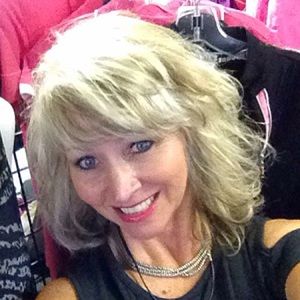 Meet your Posher, Mindy